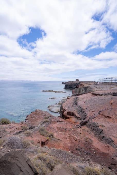 Beautiful Home In Lanzarote 5 Mins From Marina Playa Blanca  Zewnętrze zdjęcie
