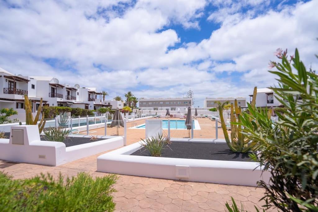Beautiful Home In Lanzarote 5 Mins From Marina Playa Blanca  Zewnętrze zdjęcie